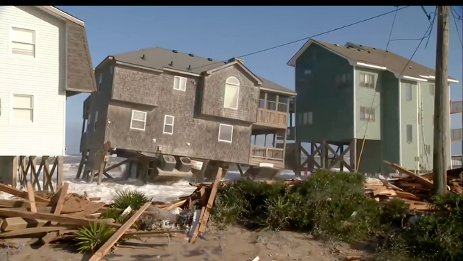 Eighth home collapses into ocean in Buxton, North Carolina on Oct. 2, 2025.
